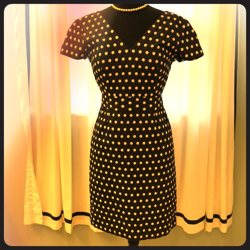 Navy/Cream dot Banana Republic dress Sz 2